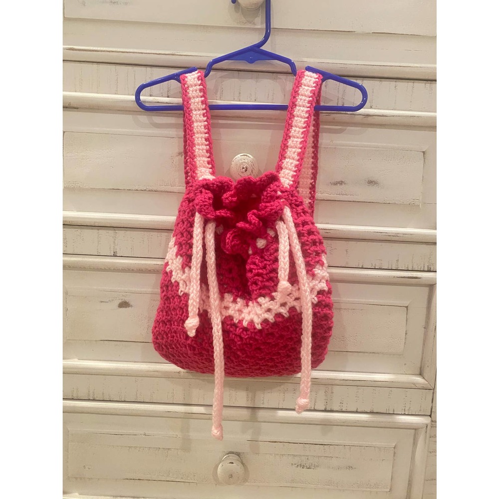Kids pink knit backpack